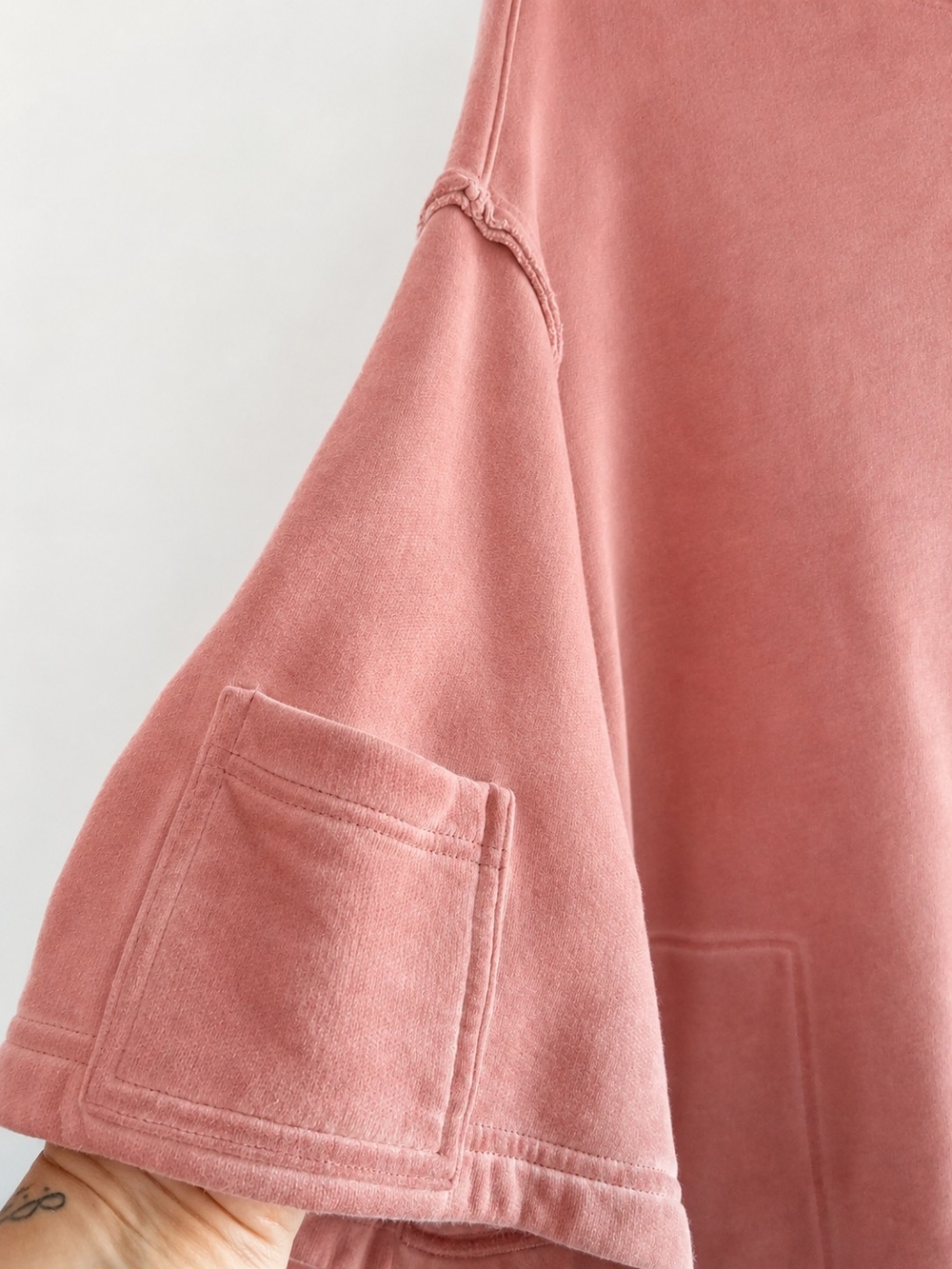We The Free For The Win Hoodie Sweatshirt M Dusty Pink Oversized Short Sleeve FP - Picture 4 of 15